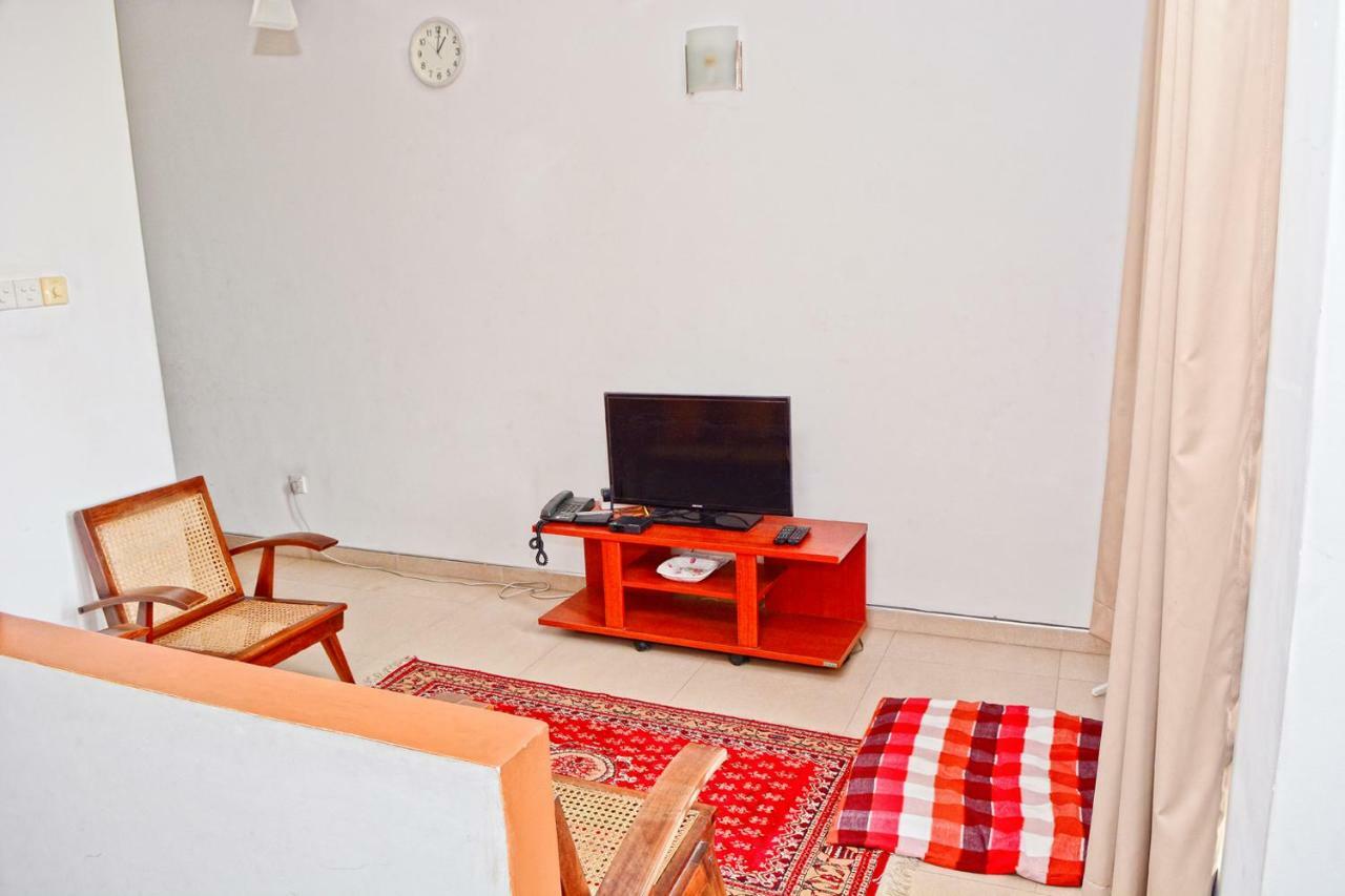 Furnished Apartment At Colombo Suburbs Nawala 라자기리야 외부 사진