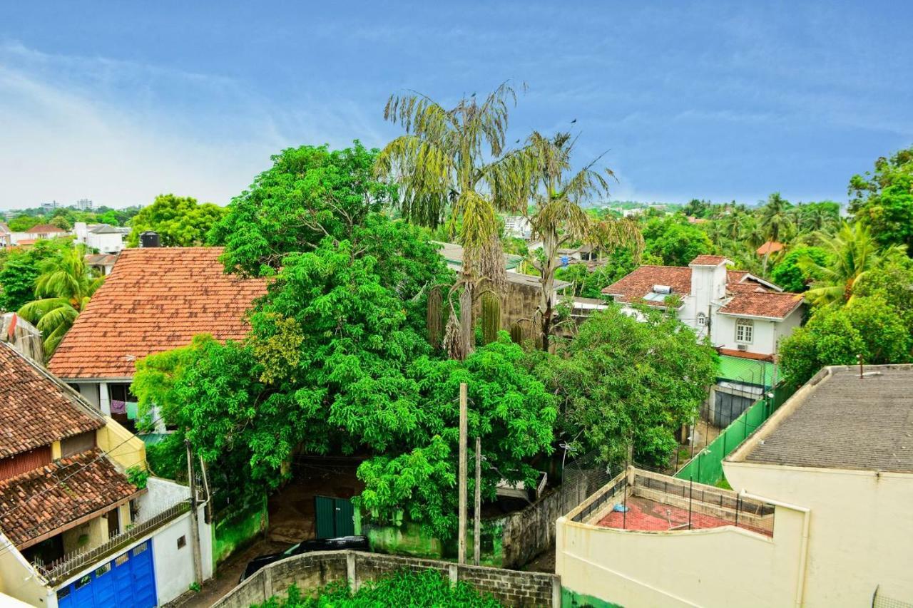 Furnished Apartment At Colombo Suburbs Nawala 라자기리야 외부 사진